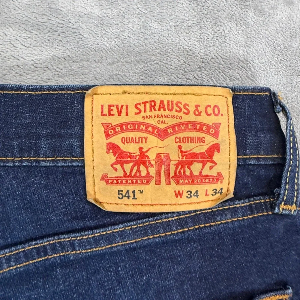 Levi's 541 Athletic Taper Jeans Men's Size 34x34 Blue Dark Wash Denim